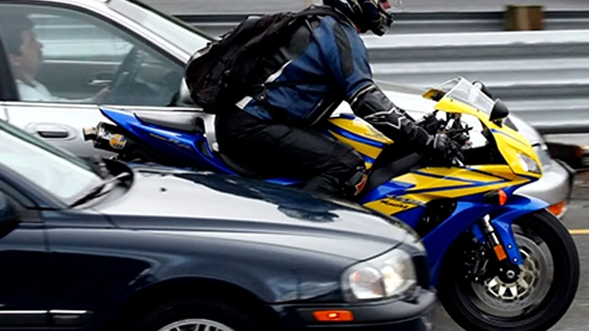 Care este vârsta la care poți obține permisul pentru motocicletă (categoria A) și ce poți conduce cu acest permis
