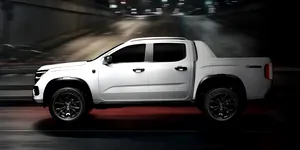 <span class='prepend'>Foto |</span> Volkswagen a construit o camionetă sport bazată pe Ford Ranger, dar costă mai mult și europenii nu o pot cumpăra