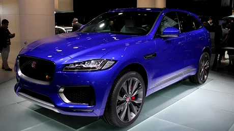 Faţă în faţă cu noul SUV Jaguar F-Pace la Frankfurt. Prima impresie: e un pariu sigur