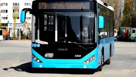 După nici 10 ani, autobuzele turcești Otokar, din București, încep să cedeze. Și nimeni nu le repară