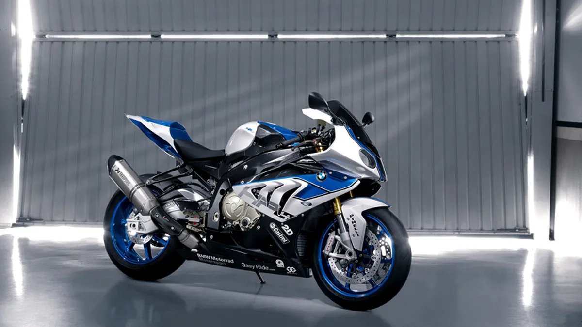 BMW HP4 - Un S 1000 RR dus la extrem