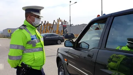 Polițist de la Rutieră, confirmat cu COVID-19. Agentul a însoțit convoaiele de români întorși în țară