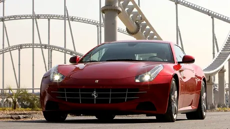 Ferrari cu tracţiune integrală