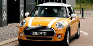 <span class='prepend'>Foto |</span> Povestea lui Nemo, MINI-ul care a parcurs un milion de kilometri cu motorul original. Ce consumuri poate atinge un Cooper D de acum 12 ani? 