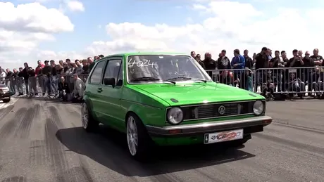 Aşa sună un Volkswagen Golf Mk1 de poveste - VIDEO