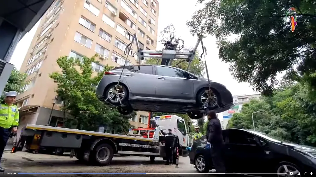 Primăria Capitalei propune majorarea tarifelor pentru ridicarea mașinilor parcate neregulamentar
