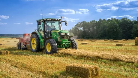 Începe programul Rabla pentru Tractoare. Câți bani dă statul pentru utilajele agricole noi