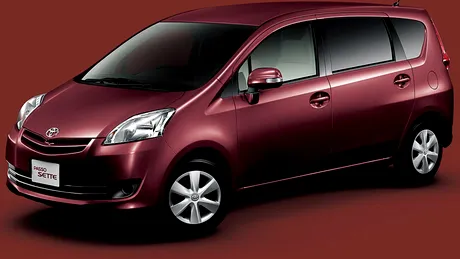 Toyota Passo Sette - concurent pentru Honda Freed