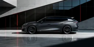 Lynk & Co 07 GT debutează în Europa la Salonul Auto de la Paris 2026. Noul model a fost lansat în China în luna iunie