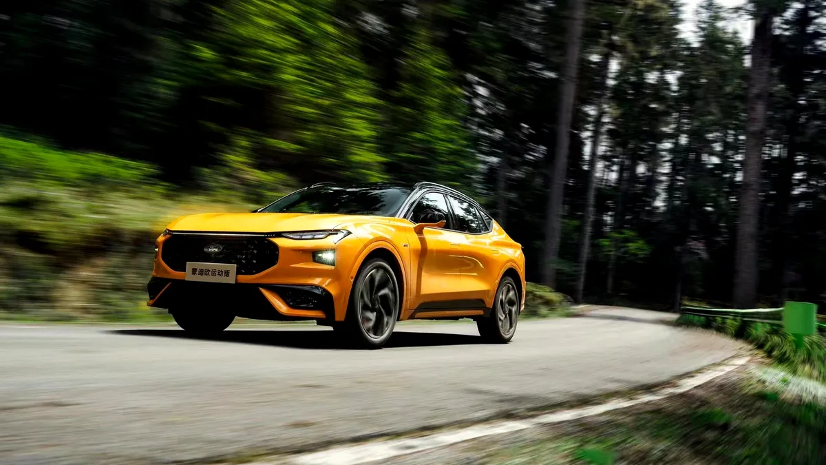 De ce a renunțat Ford la sedanuri? Explicațiile CEO-ului Ford, Jim Farley