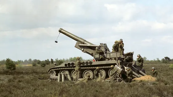 Un „monstru” al câmpului de luptă ajunge în Ucraina: Kievul a primit obuziere autopropulsate uriașe din Grecia