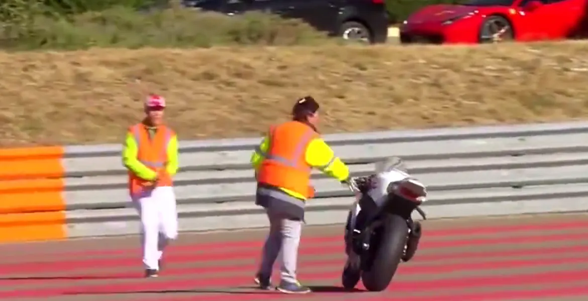 VIDEO. Motocicleta fantomă