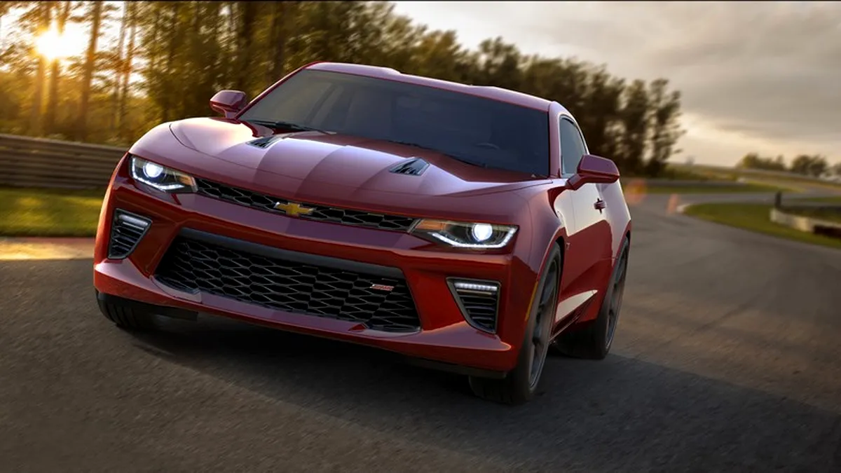 Noul Chevrolet Camaro 2016: primele imagini şi informaţii