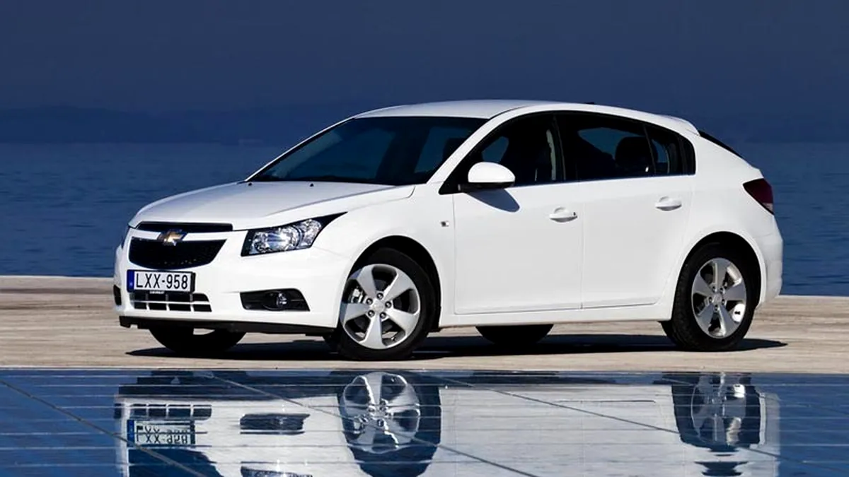 În premieră mondială la Geneva 2011: Chevrolet Cruze hatchback