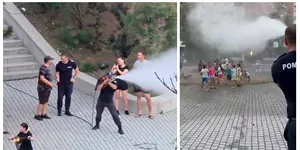 Pompierii au ieșit pe străzile din Oradea să „stingă” canicula. Copiii au alergat pentru a fi stropiți cu furtunul