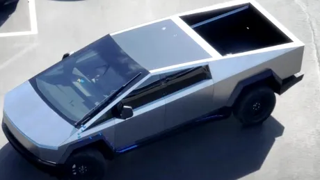 Tesla Cybertruck spionat cu drona în timpul testelor (cu video)