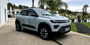 <span class='prepend'>Analiză |</span> APIA: Înmatriculările de autoturisme noi au revenit pe plus. Evoluție de 150% pentru mașinile pur electrice