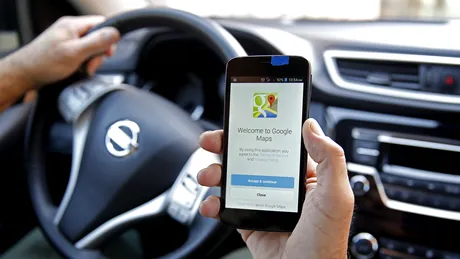 Google Maps se apropie de Waze: afişează limitele de viteză şi poziţiile camerelor video tip radar