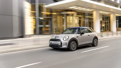 Înmatriculările modelului MINI Electric aproape că s-au dublat în 2021