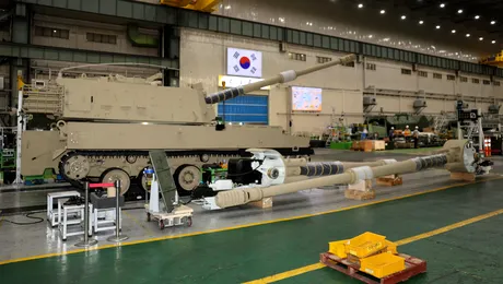 Primul obuzier autopropulsat K9 pentru Armata României, finalizat în Coreea de Sud