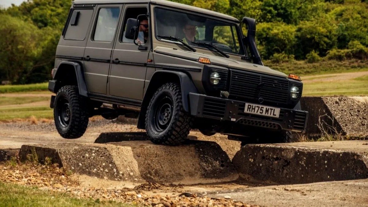 Rheinmetall intră cu modelul Shadow Wolf în competiția pentru a înlocui legendarele vehicule Land Rover ale armatei britanice