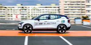 Volvo nu va mai vinde SUV-ul electric EX30 în SUA. Decizia vine pe fondul tarifelor impuse de administrația Trump
