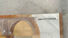 Descoperire în Vrancea: 23.300 de bancnote false în valoare de 4,1 milioane de euro