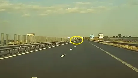 Mașină filmată pe contrasens, pe autostrada A1. Ce amendă au dat polițiștii - VIDEO