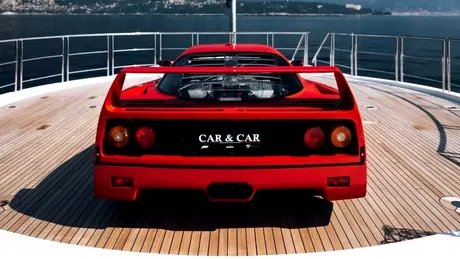 Opulență de proporții la Monaco. Un Ferrari F40 a fost expus pe un iaht pe parcursul weekendului de Formula 1 - VIDEO