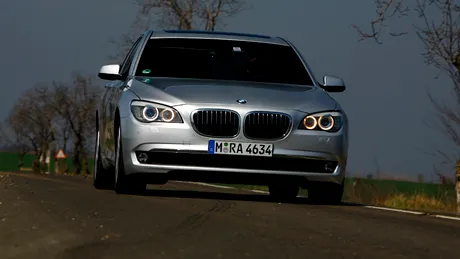 Exclusivitate naţională - Test cu BMW 750i xDrive
