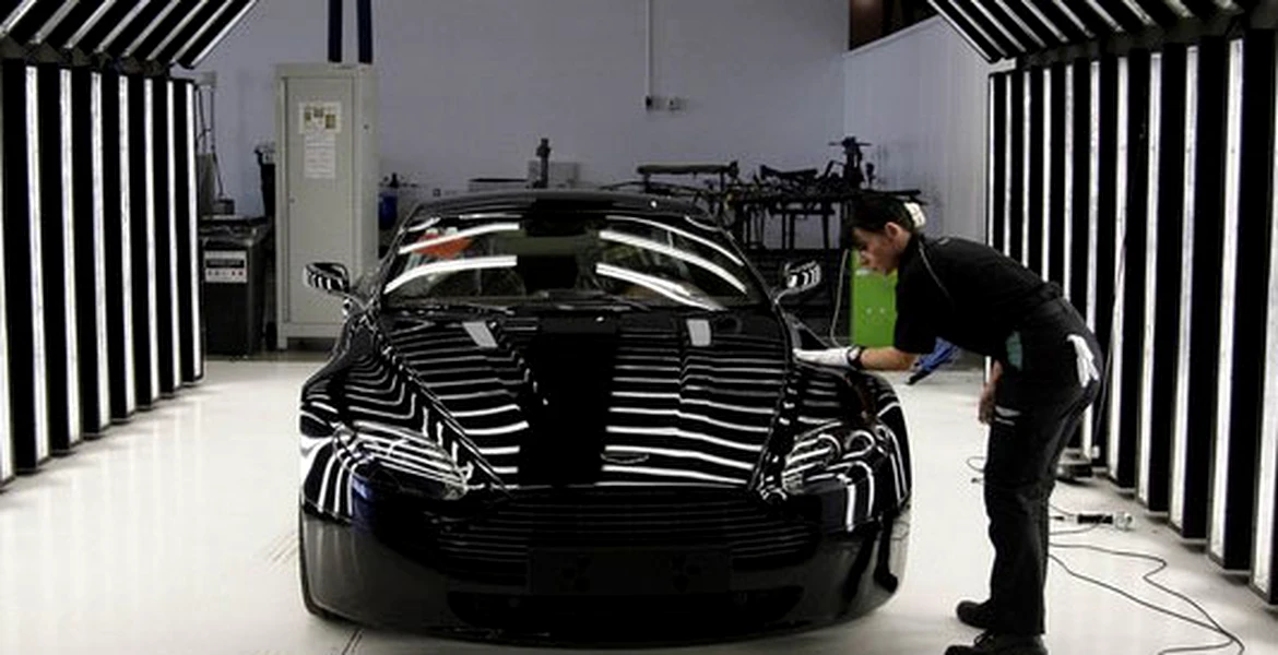 Aston Martin disponibilizări masive