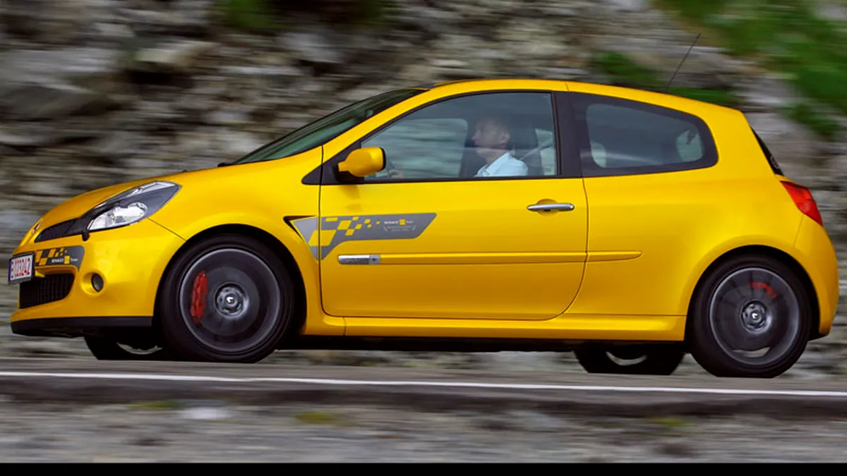 Clio RenaultSport F1 Team - Test în RO