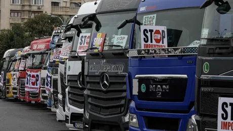 Transportatorii solicită reducerea accizelor la benzină și motorină. Acciza, mai mare decât minimul european