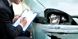 Cum se obține online certificatul de daunalitate al mașinii și la ce îți folosește