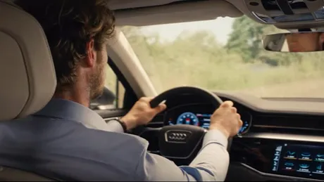 Audi a lansat un nou filmuleţ cu A 8-a „minune” a lumii 