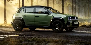 Renault 4 Savane Concept debutează oficial cu ocazia turneului  de tenis Roland-Garros