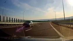 <span class='prepend'>Video |</span> Un bătrân de 75 de ani a condus pe contrasens pe Autostrada A7 pentru 22 de kilometri