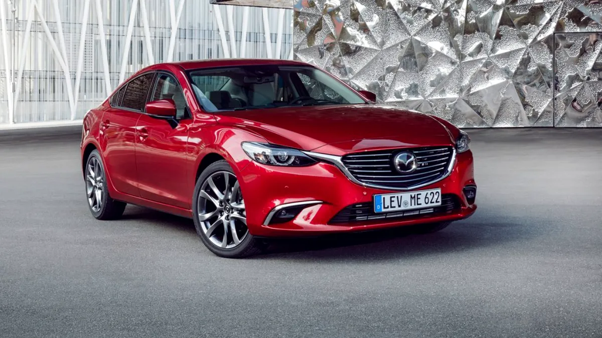 Mazda 6 a fost retrasă de pe piața din Marea Britanie. Sedanul japonez continuă să fie vândut în România