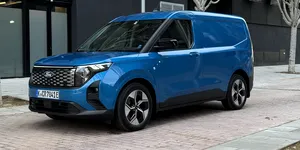 Ford E-Transit Courier – Van-ul electric produs chiar în România