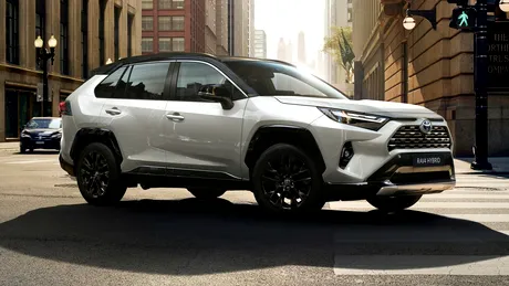 Noua Toyota RAV4 2023 aduce câteva modificări minore