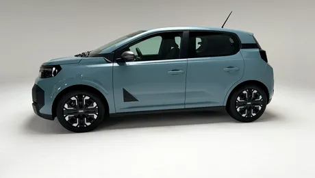 Video – Am văzut pe viu noua Dacia Spring la Paris. 10 lucruri pe care trebuie să le știi despre a doua generație