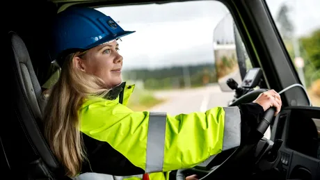 Volvo va lansa în 2021 o gamă de camioane electrice