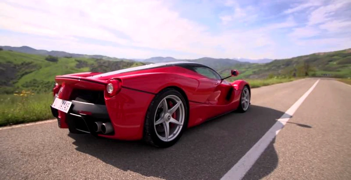 Chris Harris îşi face de cap cu noul Ferrari LaFerrari. VIDEO