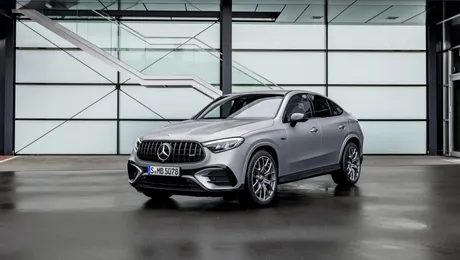 Mercedes-AMG prezintă noile GLC 43 și 63 Coupe. Motoarele V6 și V8 au fost înlocuite de propulsoare cu 4 cilindri – GALERIE FOTO