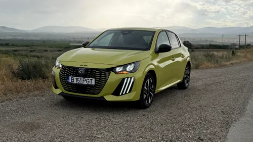 Review Peugeot 208 Hybrid în România. Ce face mai bine decât Renault Clio și unde pierde
