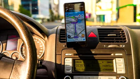 Ce spun polițiștii despre numărul amenzilor pentru viteză după apariția Waze