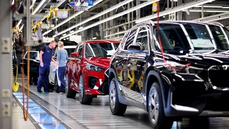O fabrică BMW aniversează 40 de ani de existență. Ce modele produc bavarezii la Regensburg