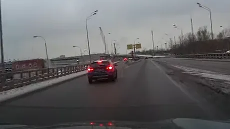 Decizie bizară: un șofer a primit amendă pentru că a evitat un accident - VIDEO