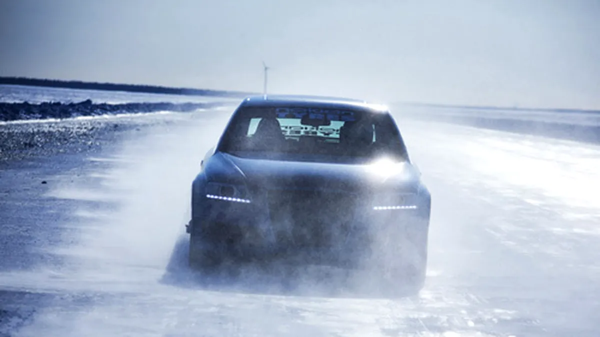 Record de viteză pe gheaţă cu Audi RS6