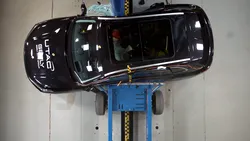 Brandul chinezesc care demonstrează un test de impact peste standardele de conformitate în Europa